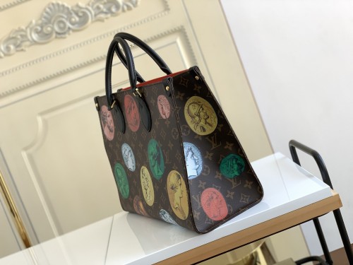 Handbag   Louis Vuitton  M59245  size 35 x 27 x 14  cm