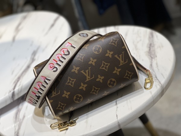LOUIS VUITTON Speedy Bandouliere 20 Monogram Brown/Black M45957 size 20*12*13 cm