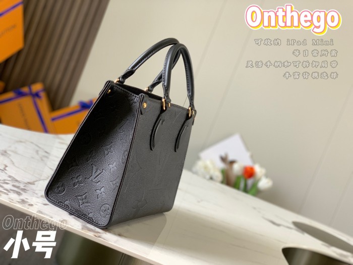 Handbag   Louis Vuitton  M45653  size 25 x 19 x 11.5  cm