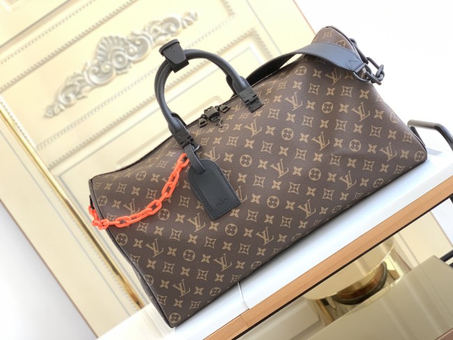  Handbag   Louis Vuitton   M44471  size  50x29x23  cm