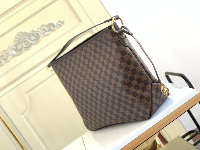  Handbag   Louis Vuitton  M50156 size   41.0×33.0×15.0   cm