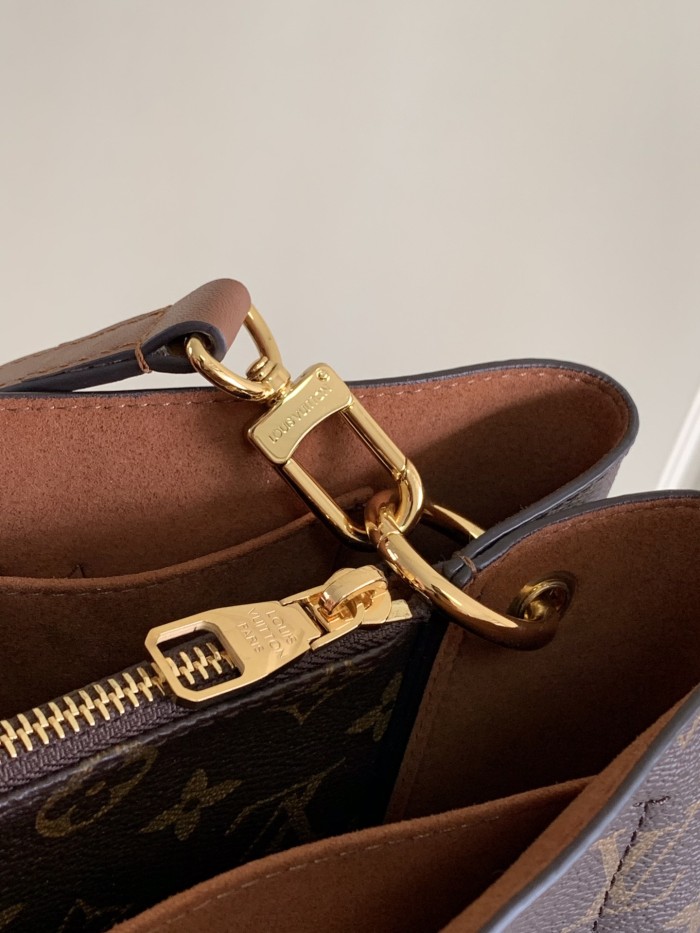  Handbag   Louis Vuitton  43556  size  34.0 x 24.0 x 13.0 cm