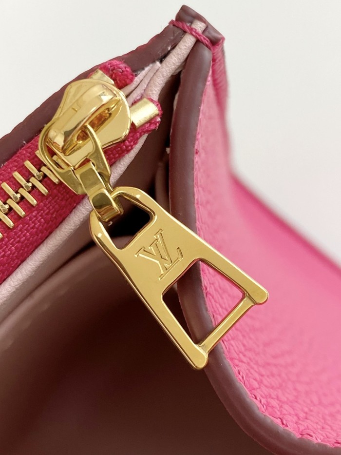 Handbag  Louis Vuitton   M57090  size  29.0×21.0×12  cm