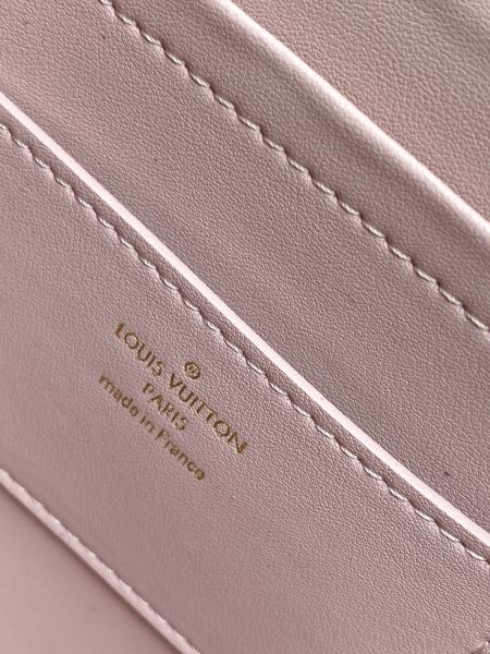  Handbag  Louis Vuitton   M57093  size 17.0 x 25.0 x 11.0  cm