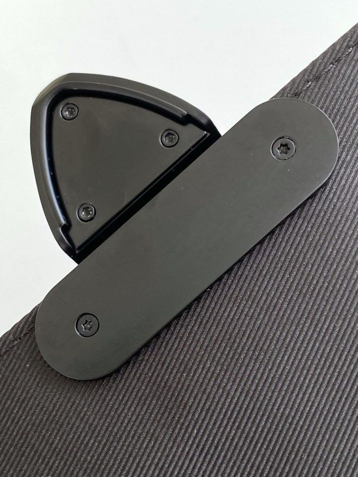  Handbag  Louis Vuitton  M45806  size  22 x 18 x 8  cm