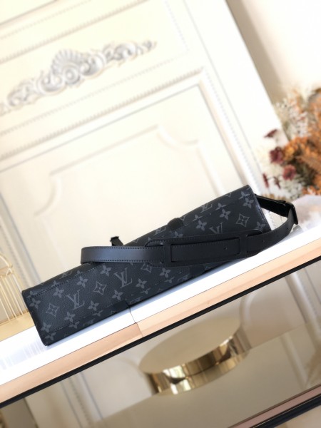  Handbag  Louis Vuitton  M45265   size  31.0x 39.0x 8.5  cm  