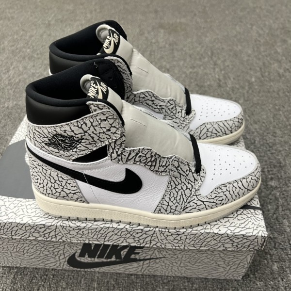 Jordan 1 Retro High OG White Cement