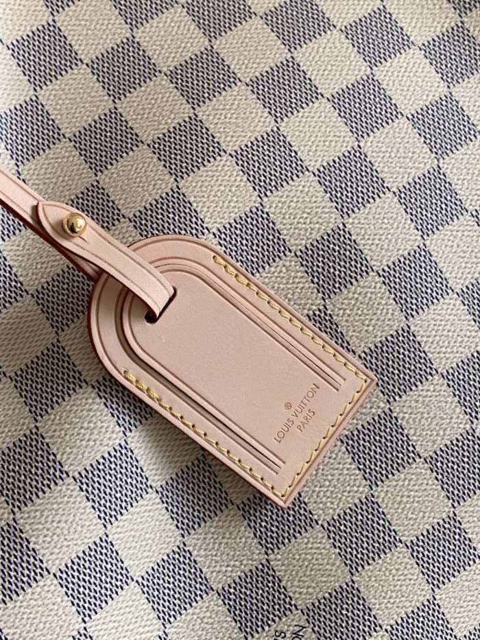  Handbag   Louis Vuitton   M42249   size  30.0 × 9.5 × 29.0 cm 