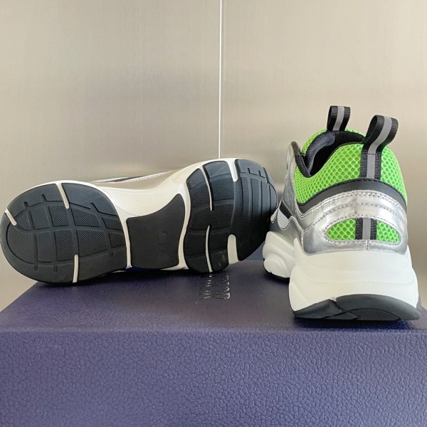 Dior B22 Green Silver