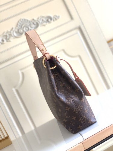  Handbag   Louis Vuitton  N43701  size   30.0 × 9.5 × 29.0  cm