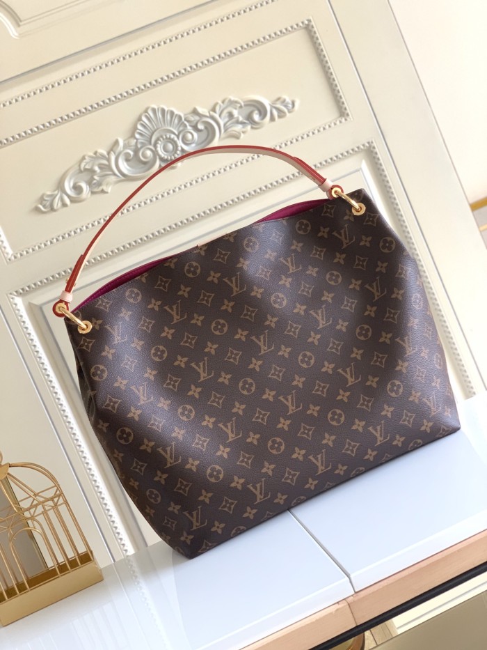  Handbag   Louis Vuitton   M43704  size   35.5 × 14.0× 33.5  cm