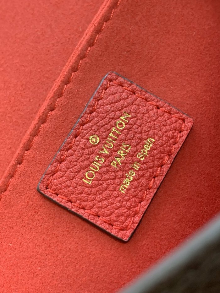  Handbag   Louis Vuitton  M 44353  size  26-19-9.5  cm