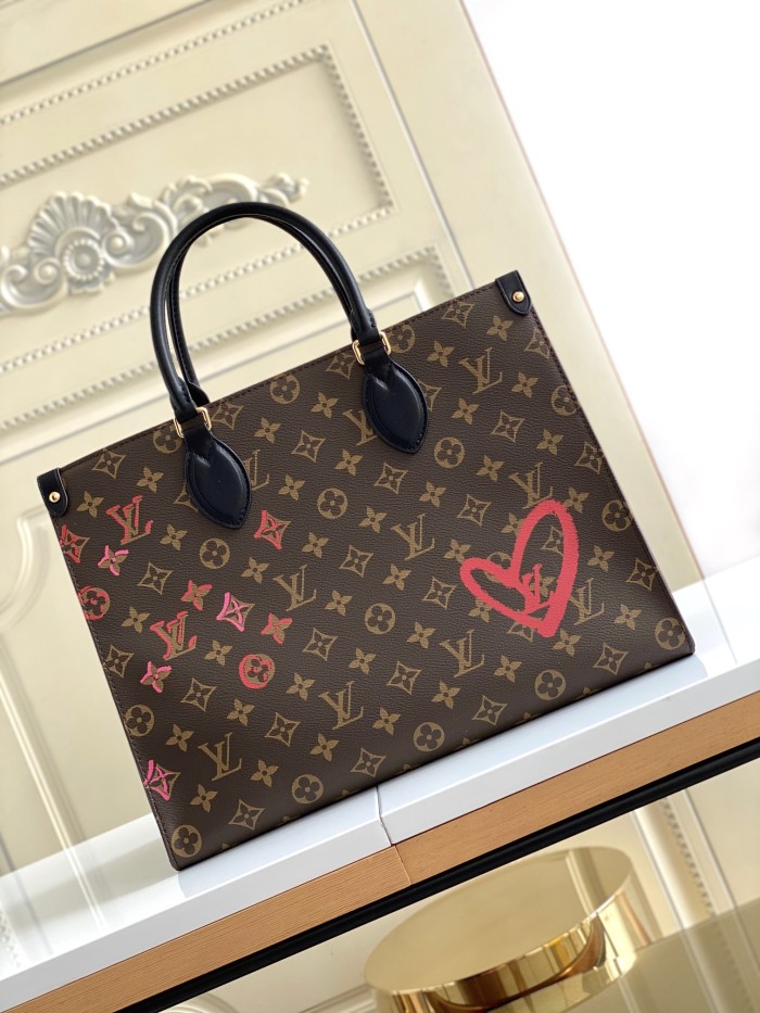  Handbag   Louis Vuitton  M45888  size  34 x 26 x 15 cm 