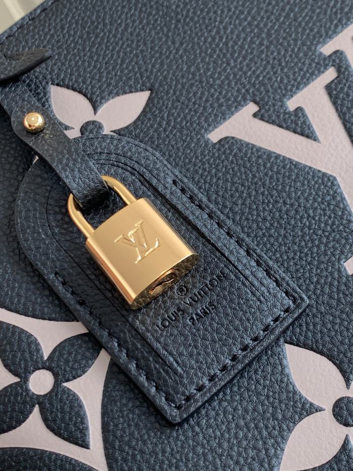  Handbag   Louis Vuitton  M58913   size  29 x 18 x 12.5  cm