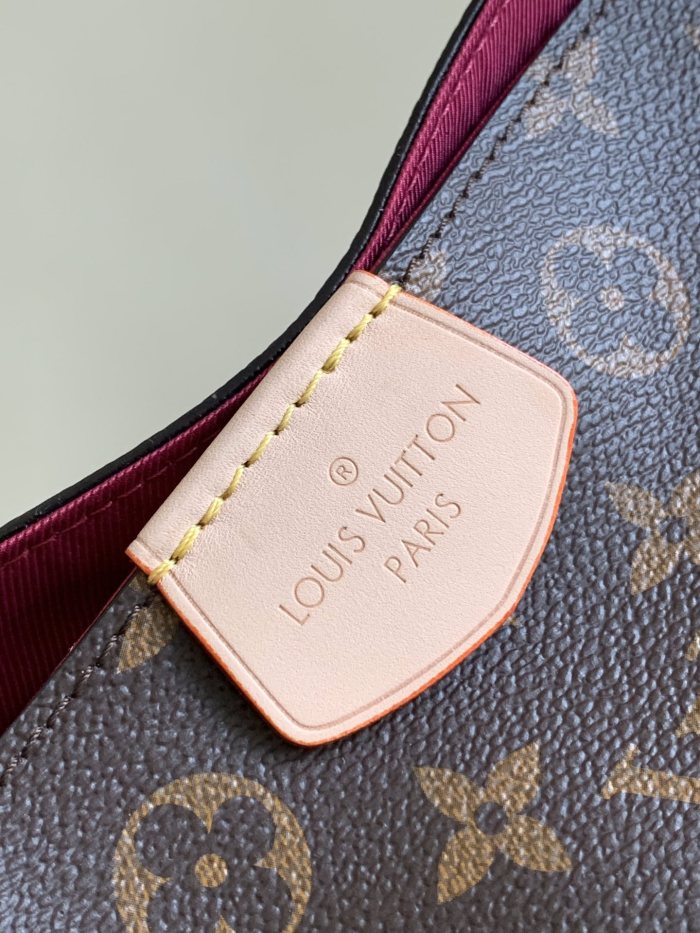  Handbag   Louis Vuitton   M43704  size   35.5 × 14.0× 33.5  cm