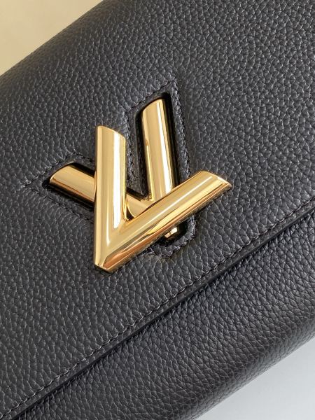  Handbag   Louis Vuitton   M57093   size  17.0 x 25.0 x 11.0  cm 