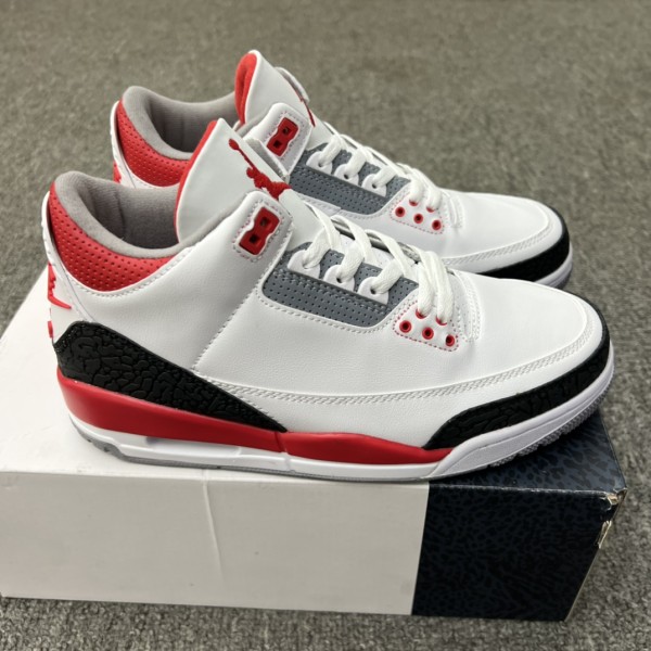 Jordan 3 Retro Fire Red (2022)