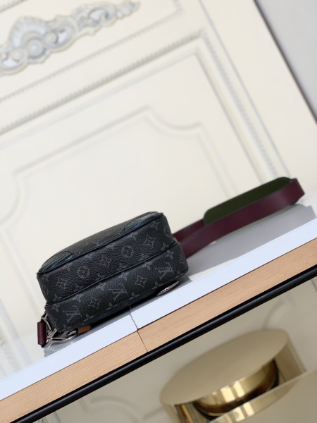  Handbag   Louis Vuitton  M45439  size  17.0 x 21.0 x 6.0  cm