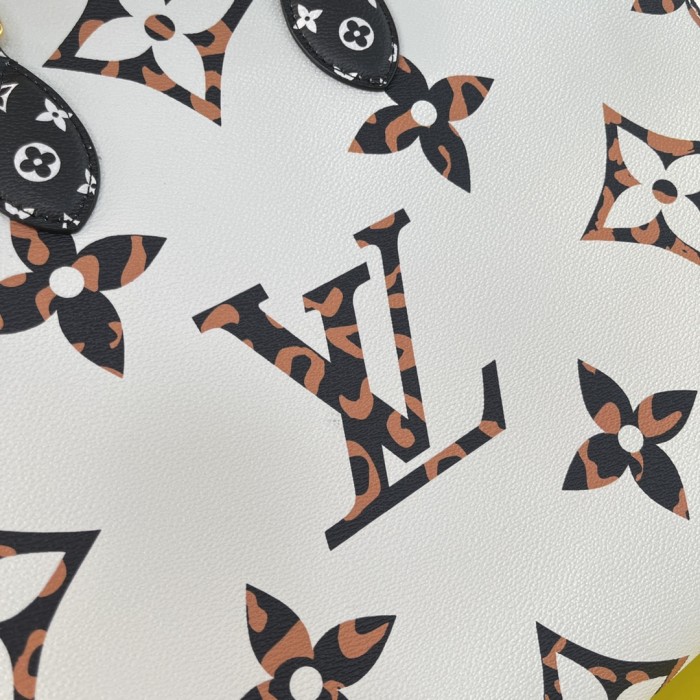  Handbag   Louis Vuitton  M45675   size   41.0 x 34.0 x 19.0  cm