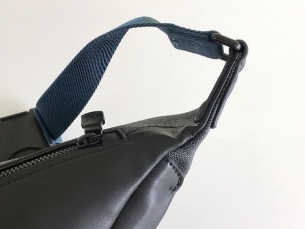  Handbag   Louis Vuitton  M44336  size   47.0 x 20.0 x 9.0  cm