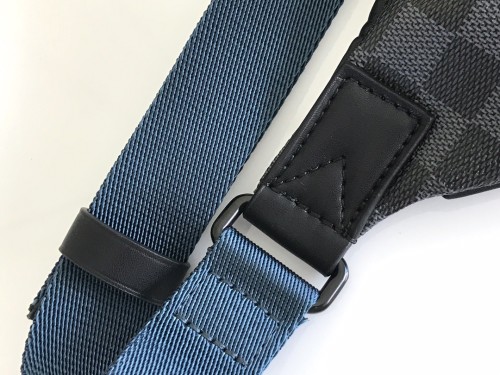  Handbag   Louis Vuitton  M44336  size   47.0 x 20.0 x 9.0  cm