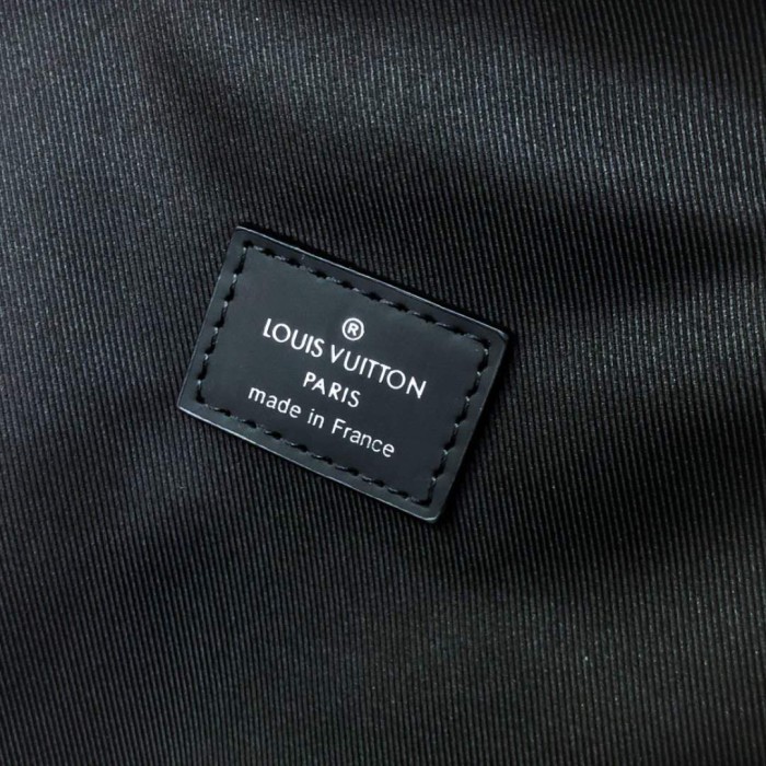  Handbag   Louis Vuitton  N58024  size   26 x 45 x 17  cm  