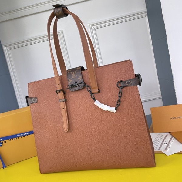  Handbag   Louis Vuitton  M30725  size  41-34-19  cm