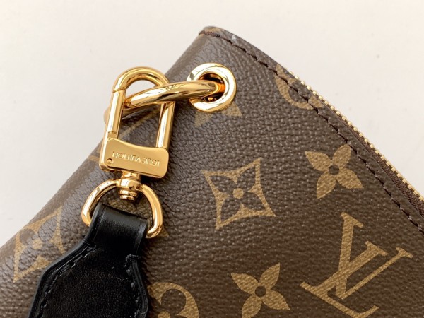  Handbag   Louis Vuitton   M45354   size  28.0 x 25.0 x 9.0  cm