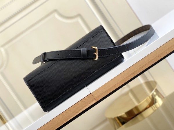 Handbag  Louis Vuitton  M58660  size  22.5 x 24 x9.5  cm