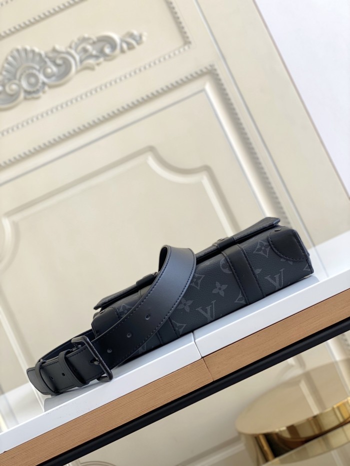 Handbag   Louis Vuitton   M45727  size  24 x 18 x 5.5  cm  