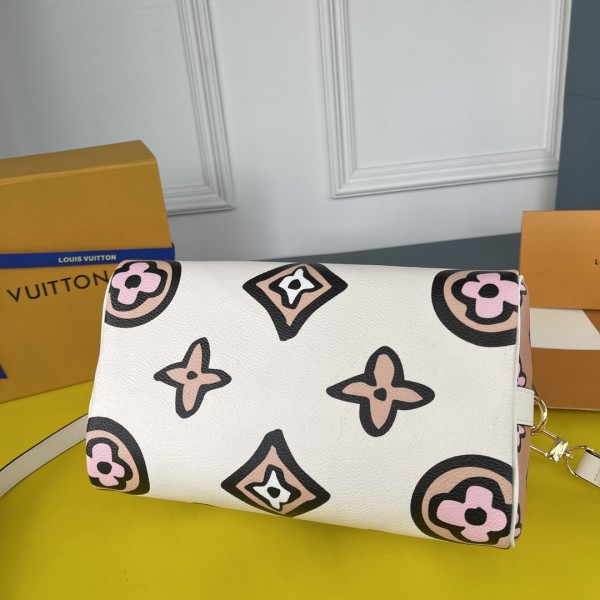  Handbag   Louis Vuitton  m45828  size  25 x 19 x 15   cm