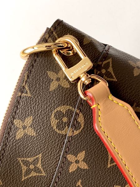 Handbag  Louis Vuitton  M45355   size  31.0 x 27.0 x 11.0  cm