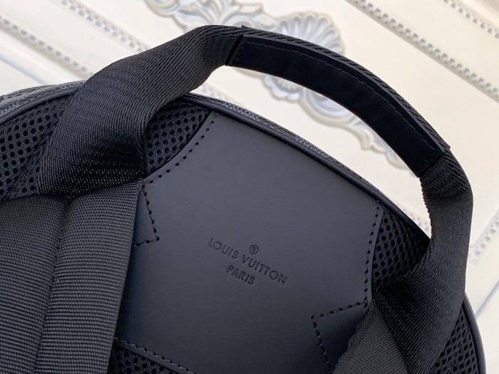  Handbag   Louis Vuitton  N58024  size   26 x 45 x 17  cm  