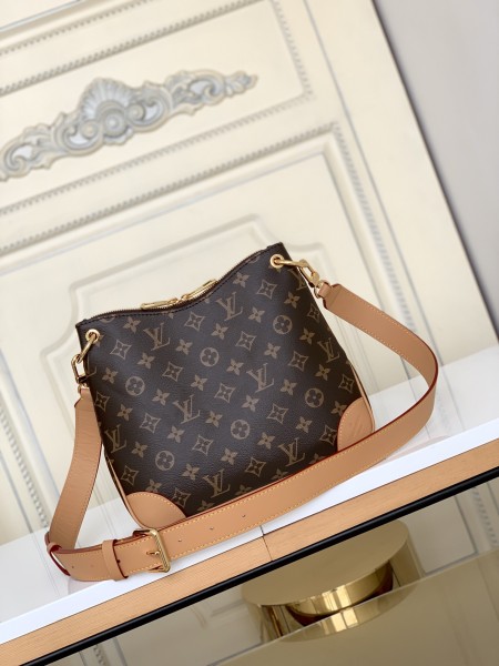  Handbag  Louis Vuitton   M45354  size  28.0 x 25.0 x 9.0  cm