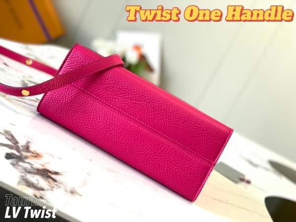  Handbag    Louis Vuitton   M57096  size   17.0 x 25.0 x 11.0  cm