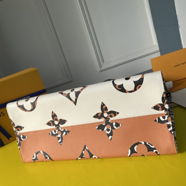  Handbag   Louis Vuitton  M45675   size   41.0 x 34.0 x 19.0  cm