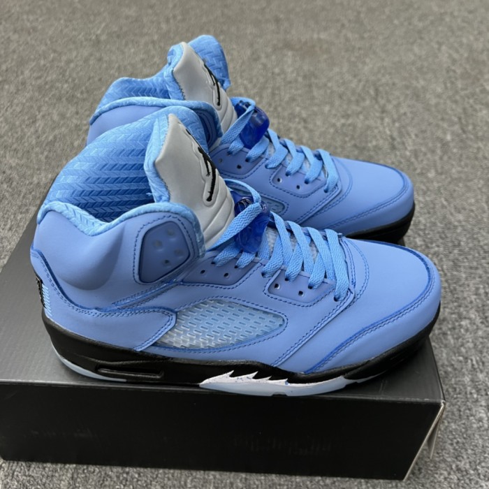 Jordan 5 Retro UNC University Blue