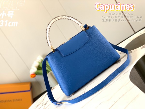 Handbag    Louis Vuitton   size  31.5 x 20.0 x 11.0  cm