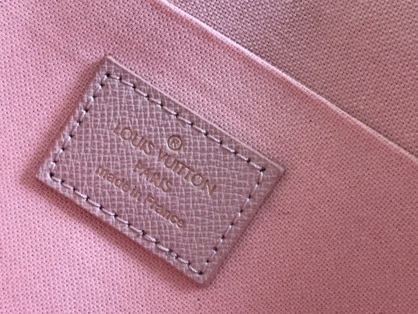 Handbag Louis Vuitton N63106 size  21*3*12  cm