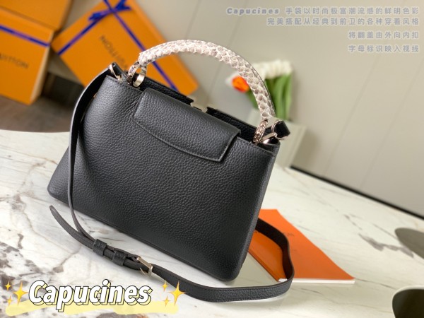 Handbag   Louis Vuitton  N92041  size  27.0 x 18.0 x 9.0 cm