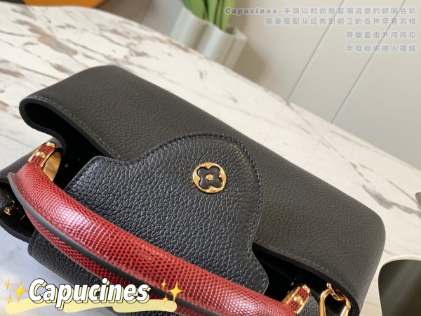  Handbag   Louis Vuitton    M94517  size  27.0 x 18.0 x 9.0  cm