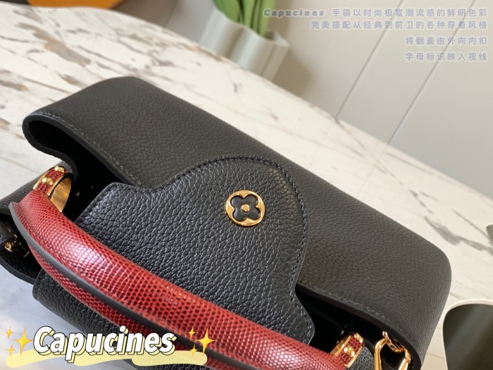  Handbag   Louis Vuitton    M94517  size  27.0 x 18.0 x 9.0  cm