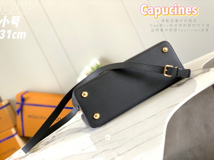 Handbag  Louis Vuitton  N92800  size  31.5 x 20.0 x 11.0  cm