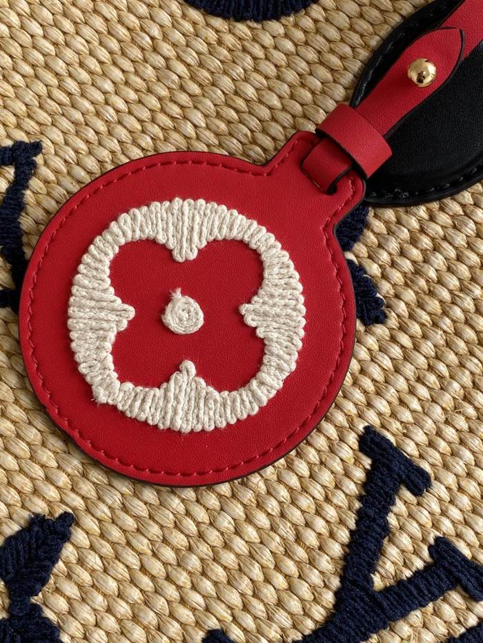  Handbag    Louis Vuitton  m57723   size  35 x 27 x 14   cm