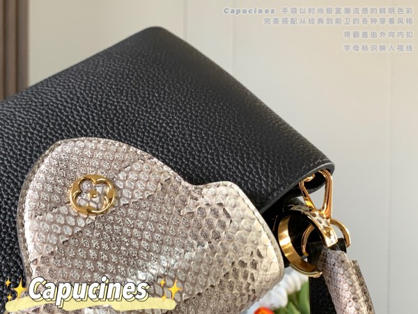  Handbag   Louis Vuitton   M94517  size  27.0 x 18.0 x 9.0  cm