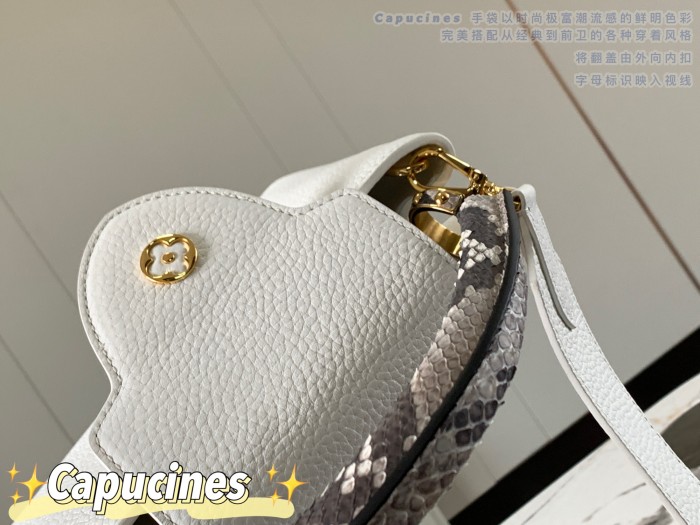  Handbag   Louis Vuitton  N97980  size   27.0 x 18.0 x 9.0  cm