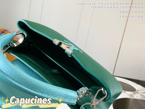 Handbag   Louis Vuitton  M53963  size  27.0 x 21.0 x 10.0  cm