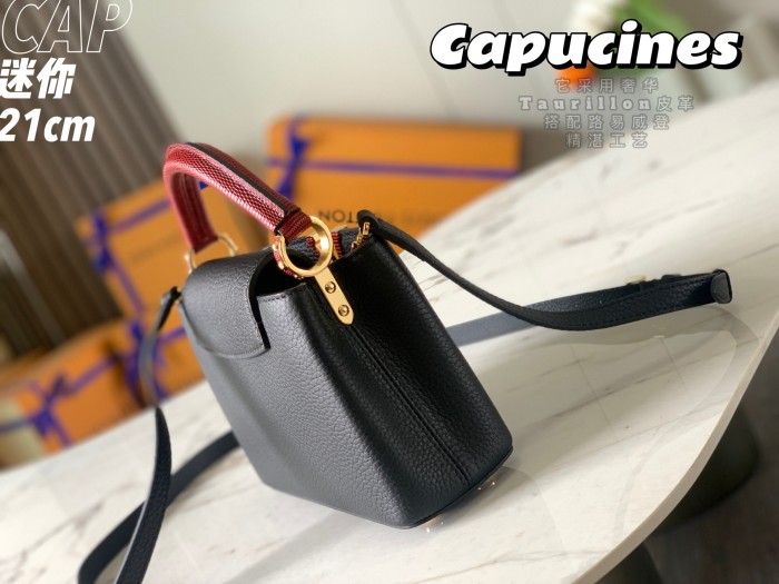  Handbag   Louis Vuitton   N94048   size  21*14*8  cm