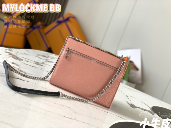 Handbag    Louis Vuitton   M52777  size  22.5x17x5.5  cm