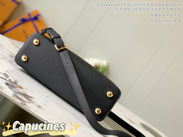  Handbag   Louis Vuitton  M53963  size  27.0 x 21.0 x 10.0  cm